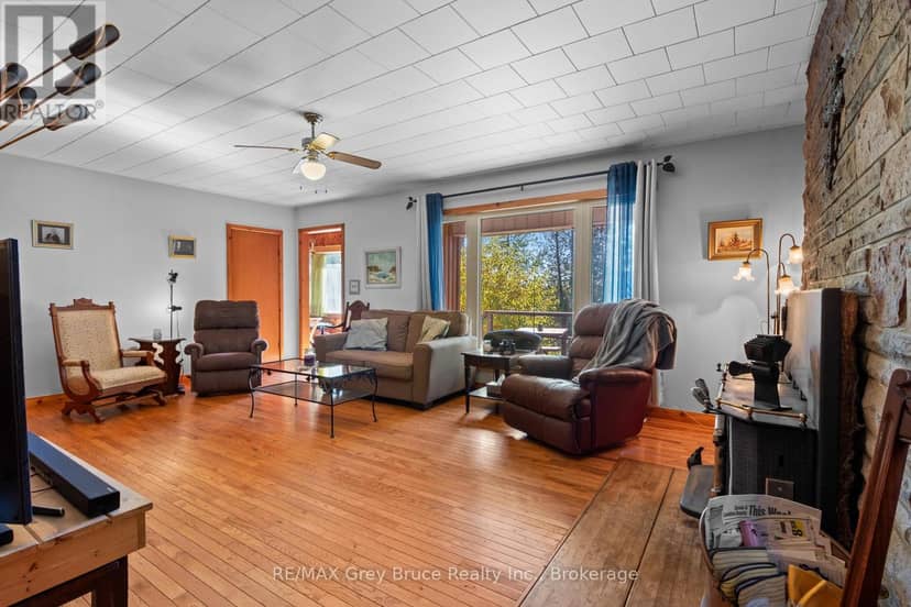 948 Dorcas Bay Road — photo 12 of 40
