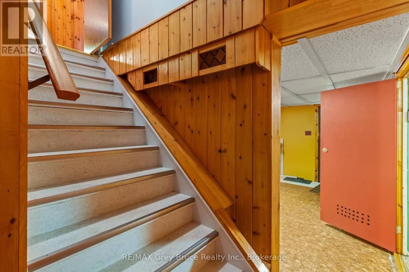 948 Dorcas Bay Road — photo 22 of 40