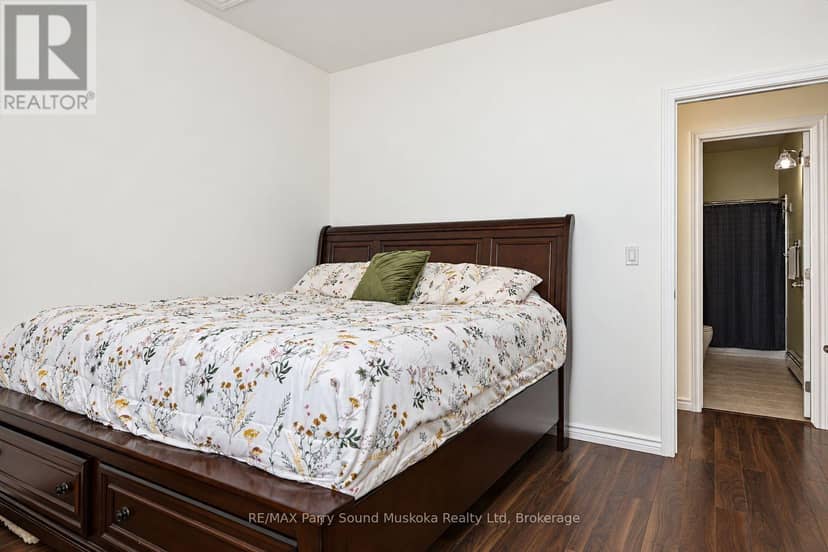 50 Bowes Street, Parry Sound, photo 8