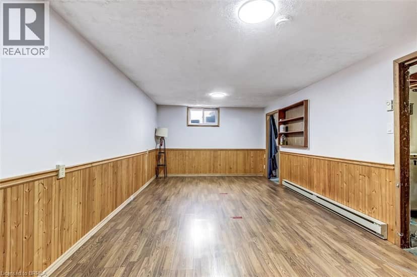 51 METCALFE Crescent Unit# D — photo 14 of 17