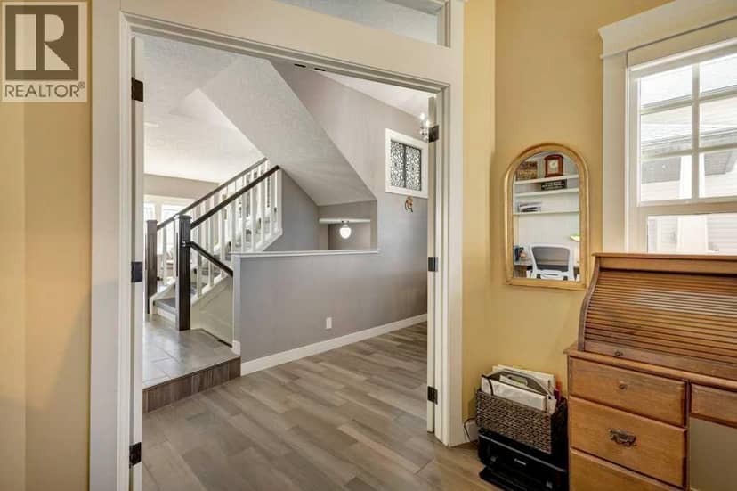 1233 Hillcrest Manor Estates — photo 15 of 40