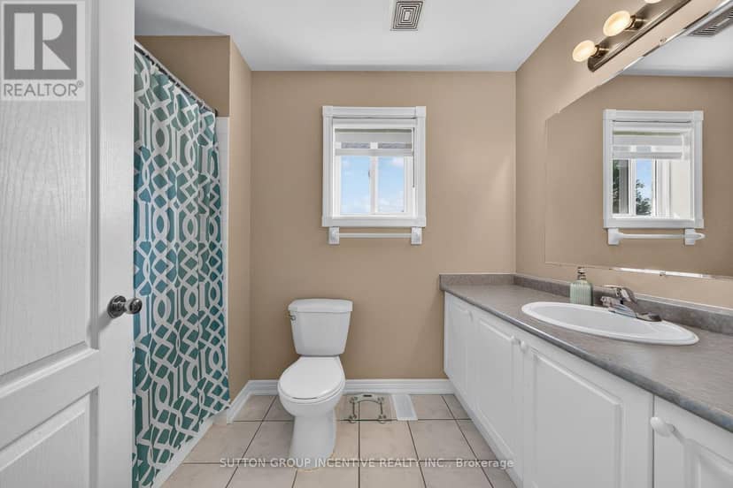 850 Leslie Drive — photo 15 of 21