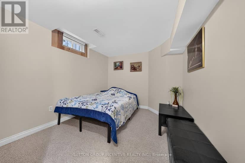 850 Leslie Drive — photo 17 of 21