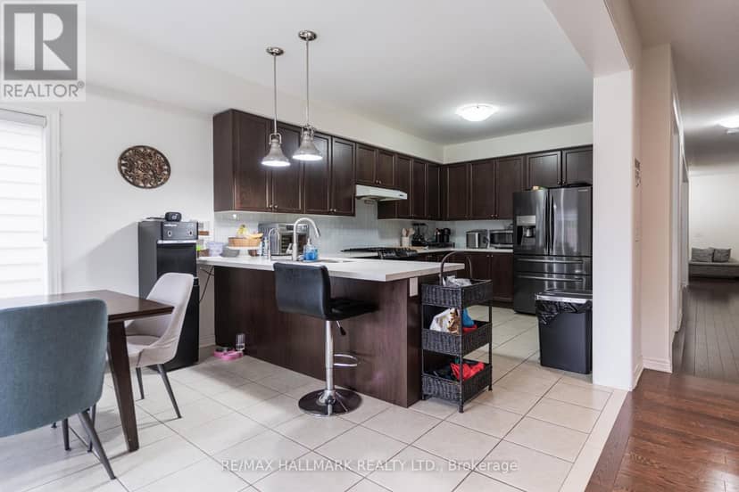 278 Sharon Creek Drive — photo 12 of 40