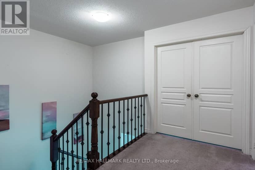 278 Sharon Creek Drive — photo 20 of 40