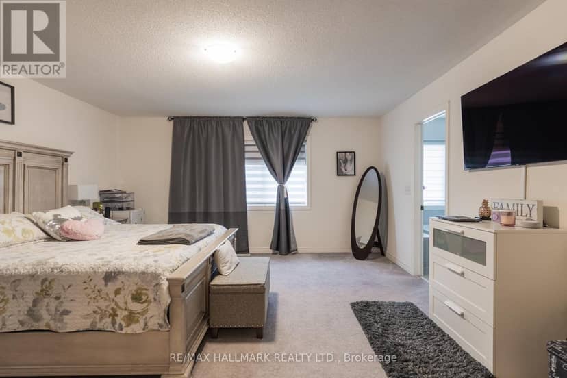 278 Sharon Creek Drive — photo 25 of 40