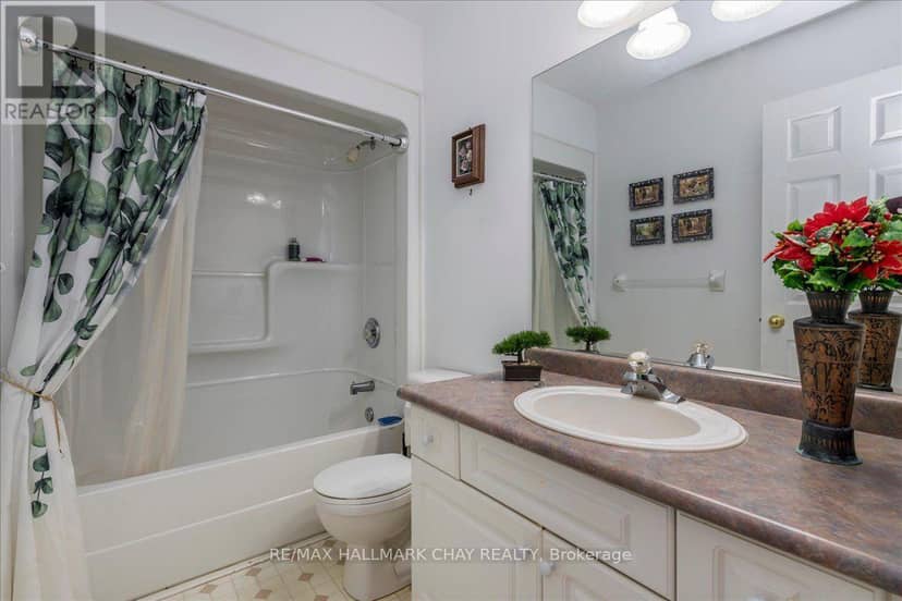 245 Pringle Drive — photo 17 of 25