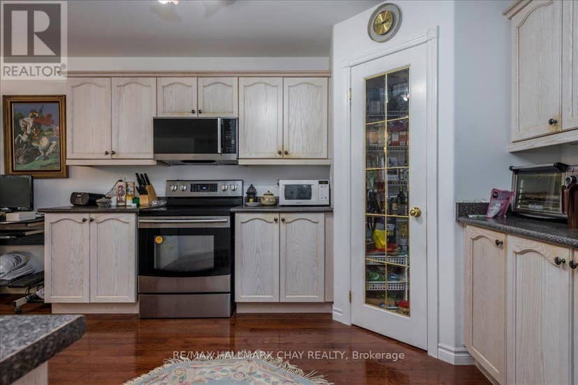 245 Pringle Drive — photo 8 of 25