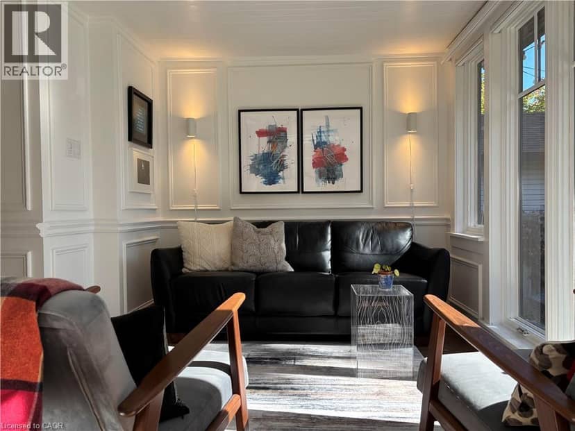 89 ALLEN Street W — photo 15 of 40
