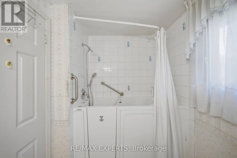 70 Peelton Heights — photo 35 of 40