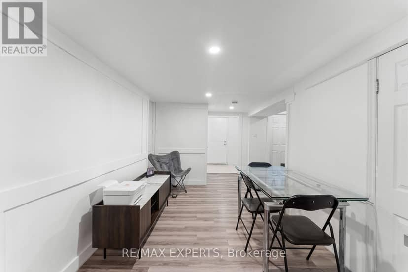 142 King Street E — photo 22 of 40