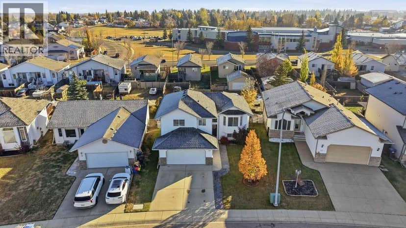 17 Fulmar, Sylvan Lake, photo 3