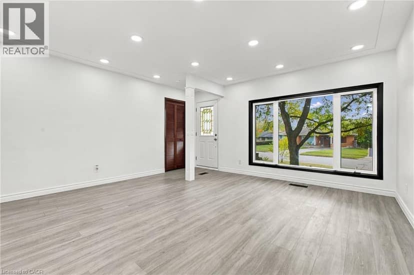 246 HILLCREST Road, Cambridge, photo 8