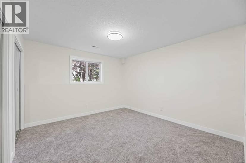 1525 Mary Place — photo 19 of 29