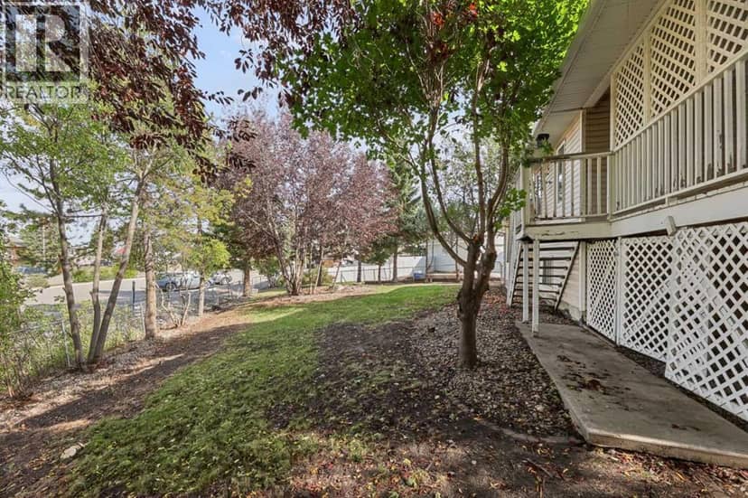 1525 Mary Place — photo 26 of 29