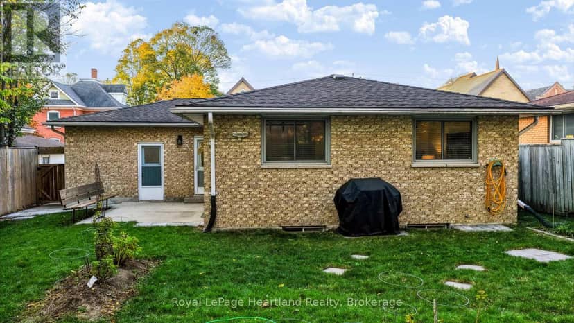 23 Trafalgar Street — photo 36 of 40