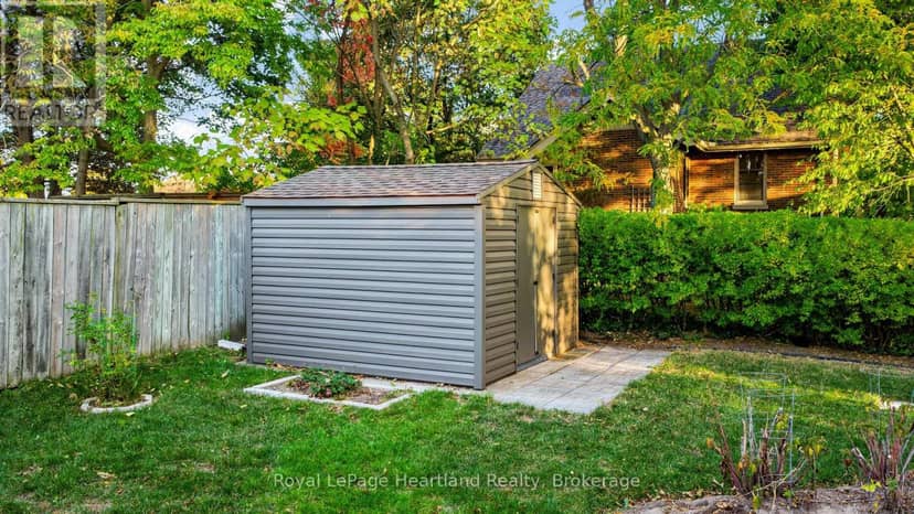 23 Trafalgar Street — photo 39 of 40