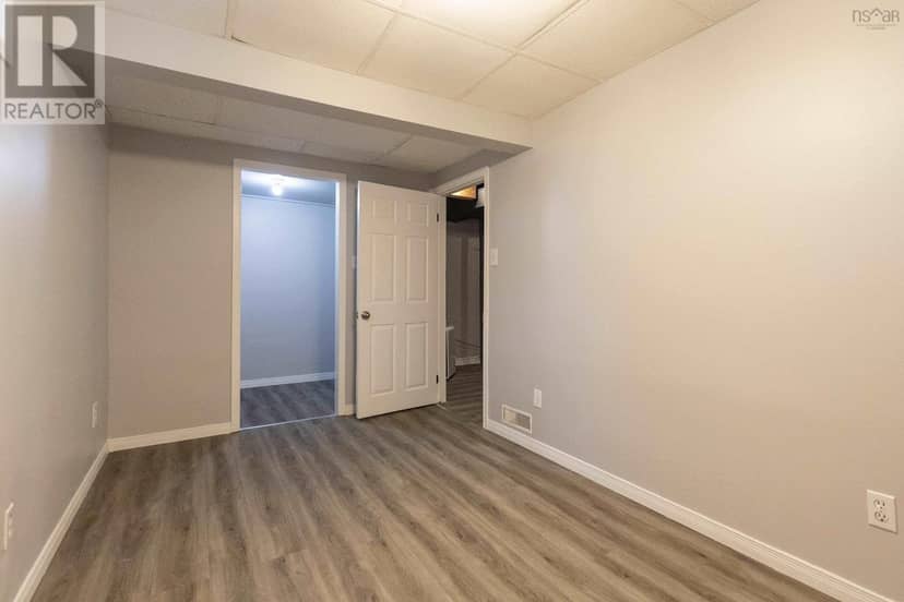 56 Victoria Street — photo 35 of 40