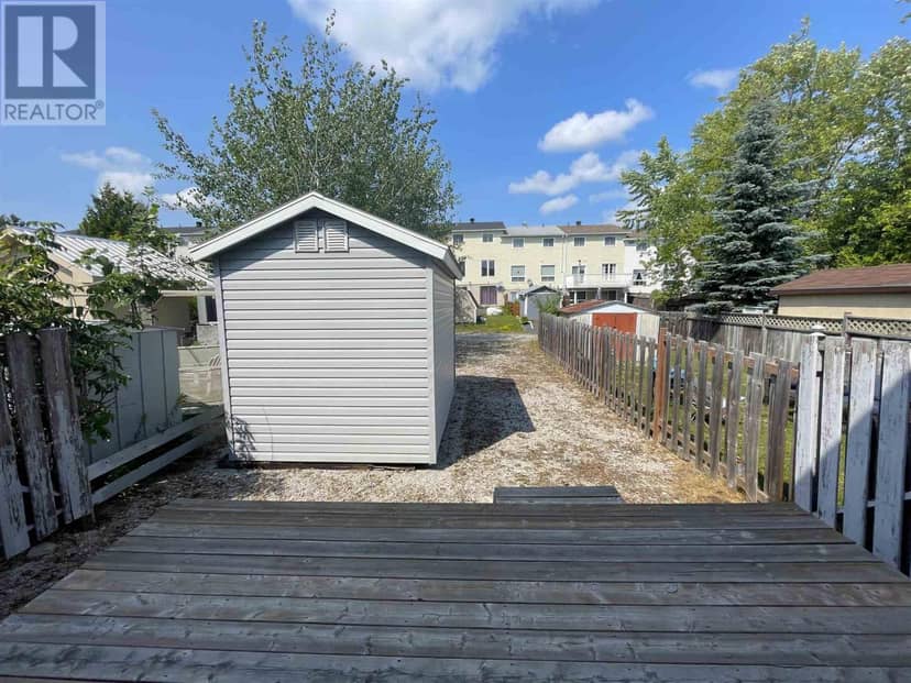 68 Farquhar PL — photo 25 of 29
