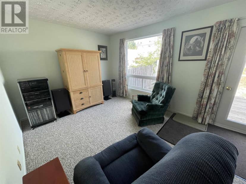 68 Farquhar PL, Elliot Lake, photo 8