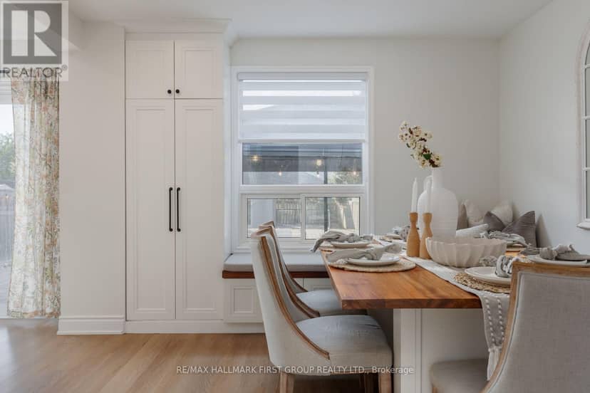 148 Sandringham Drive — photo 17 of 40
