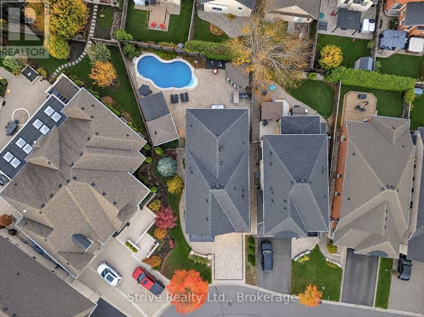 36 Serene Court, Whitby, photo 4
