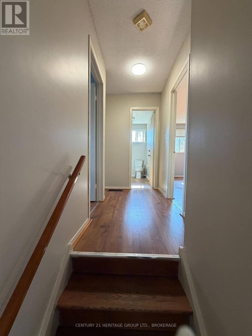 150 Dauphin Avenue — photo 12 of 40