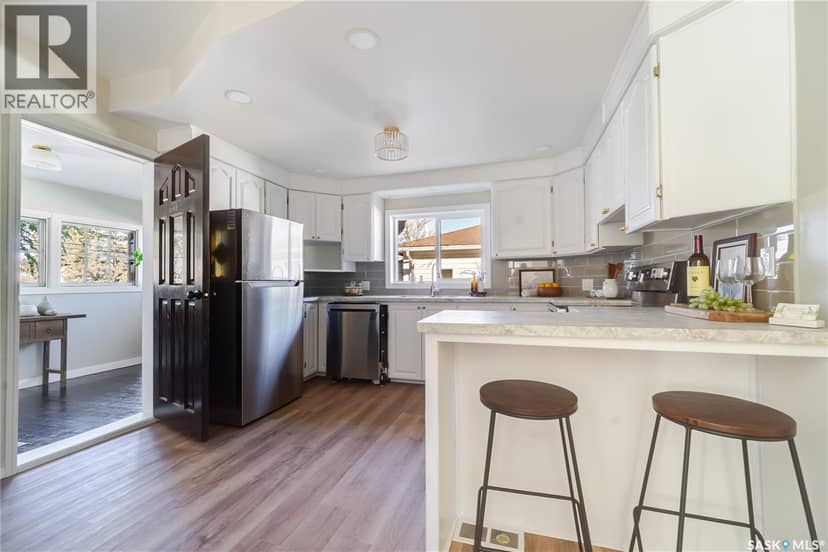 1302 1st AVENUE NW — photo 18 of 40