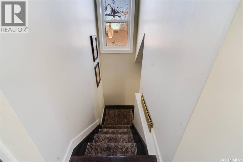 1302 1st AVENUE NW — photo 24 of 40