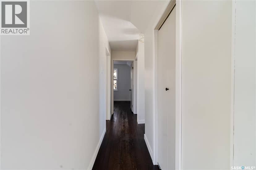 1302 1st AVENUE NW — photo 25 of 40