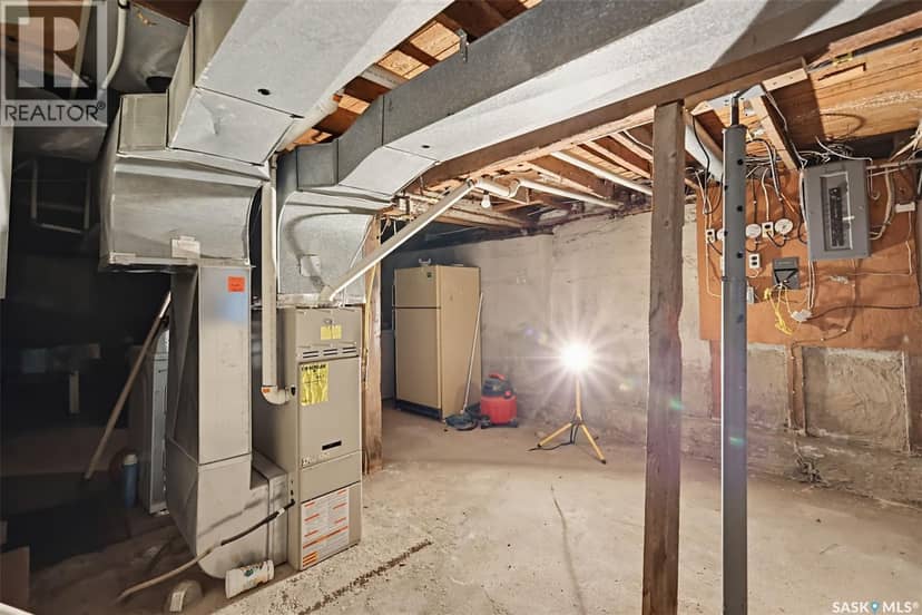 213 Main Street — photo 19 of 40