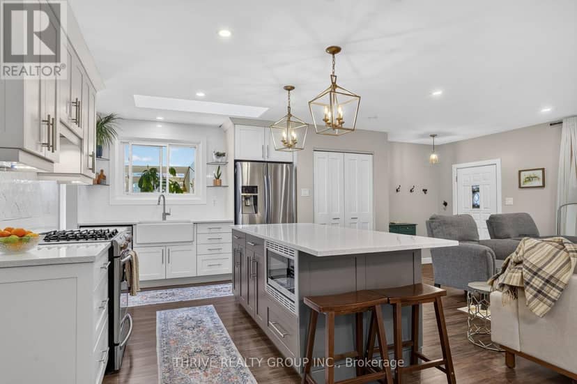 496 Belvedere Avenue — photo 11 of 40