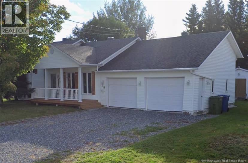 19 Belisle Avenue — photo 1 of 15