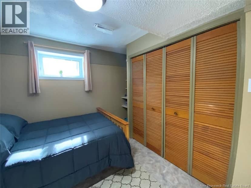 19 Belisle Avenue — photo 10 of 15