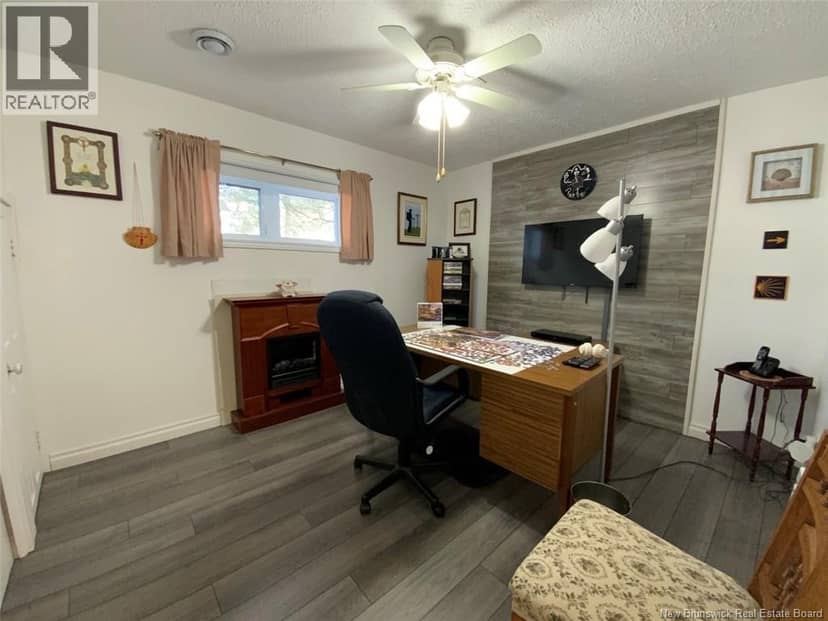 19 Belisle Avenue — photo 11 of 15