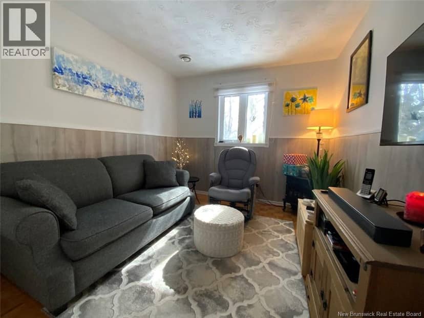 19 Belisle Avenue — photo 8 of 15