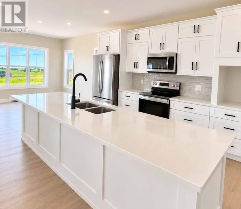 11 Brianna Street - Cavendish Horizons Estates — photo 9 of 40
