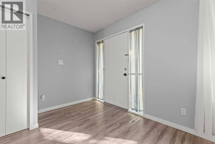 602 Royal Drive, Trochu, photo 7