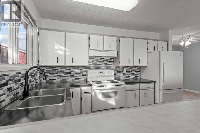 602 Royal Drive — photo 11 of 40