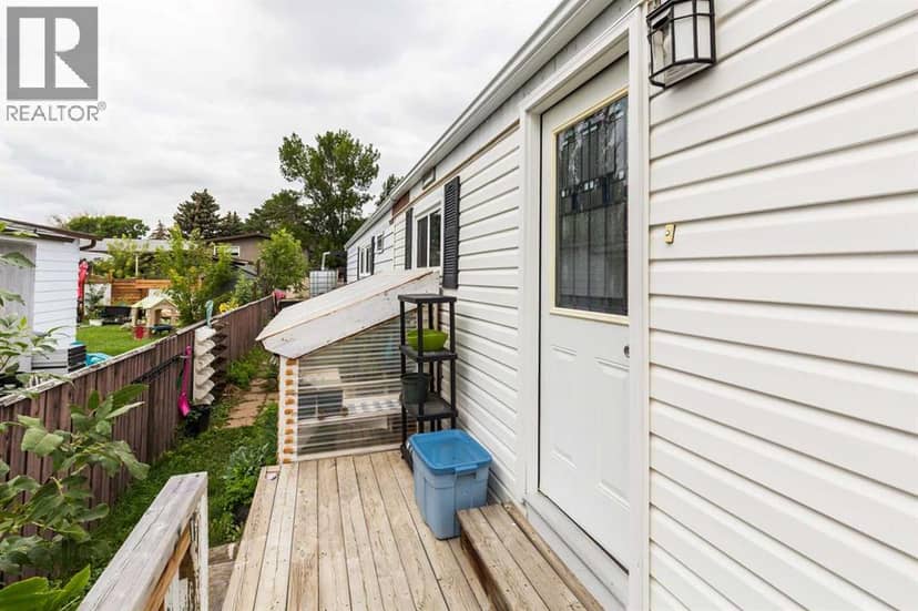 135 Dalhousie Court W, Lethbridge, photo 4