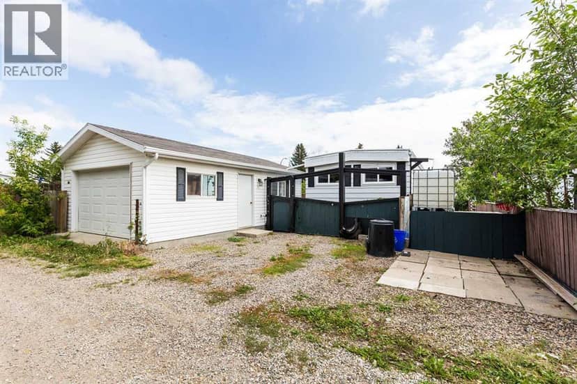 135 Dalhousie Court W — photo 23 of 28