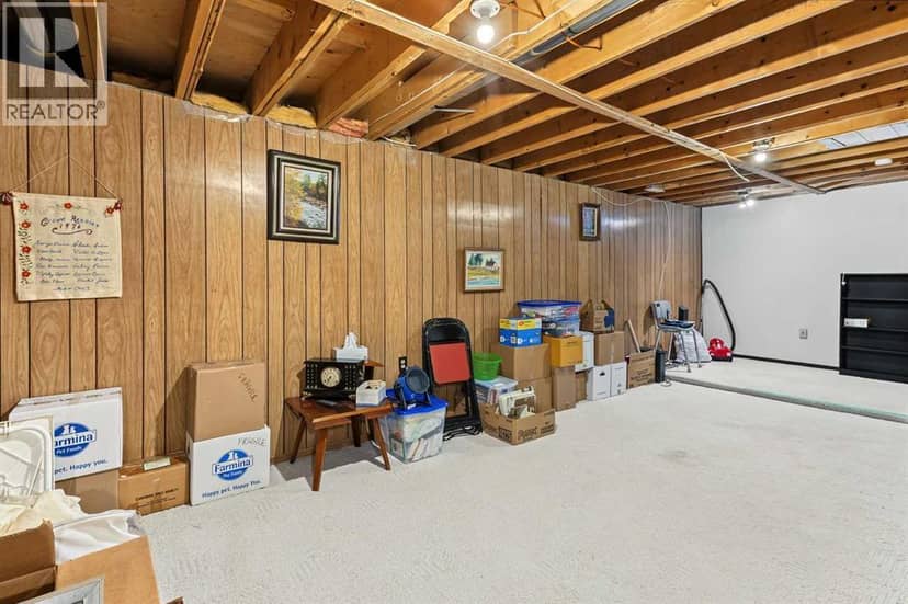 148 Marwood Circle NE — photo 16 of 33