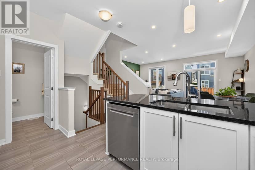 1016 Kijik Crescent — photo 19 of 40