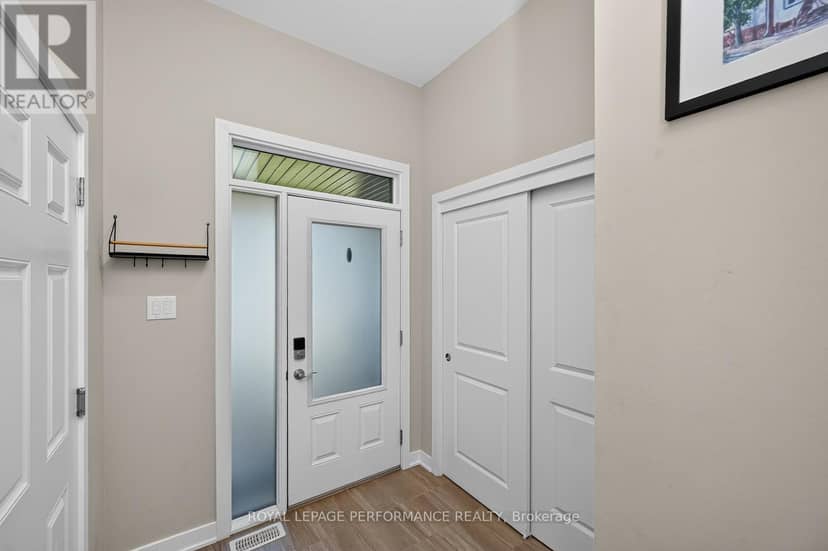 1016 Kijik Crescent, Ottawa, photo 5