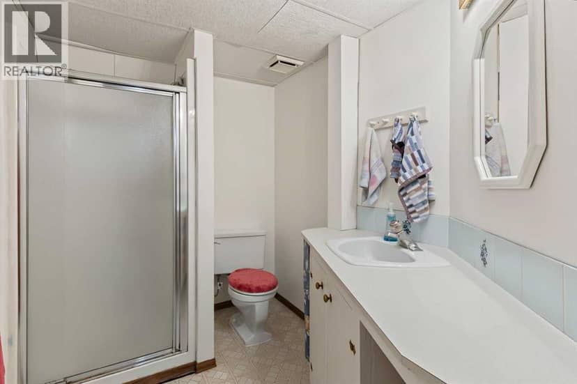 148 Marwood Circle NE — photo 19 of 33