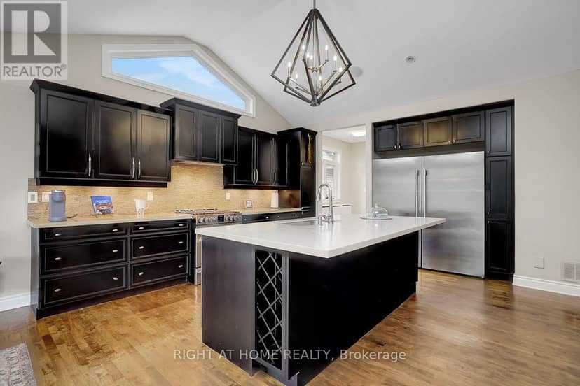 514 Landswood Way — photo 12 of 40