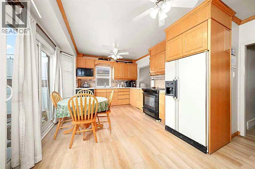 311 33 Avenue NE, Calgary, photo 5