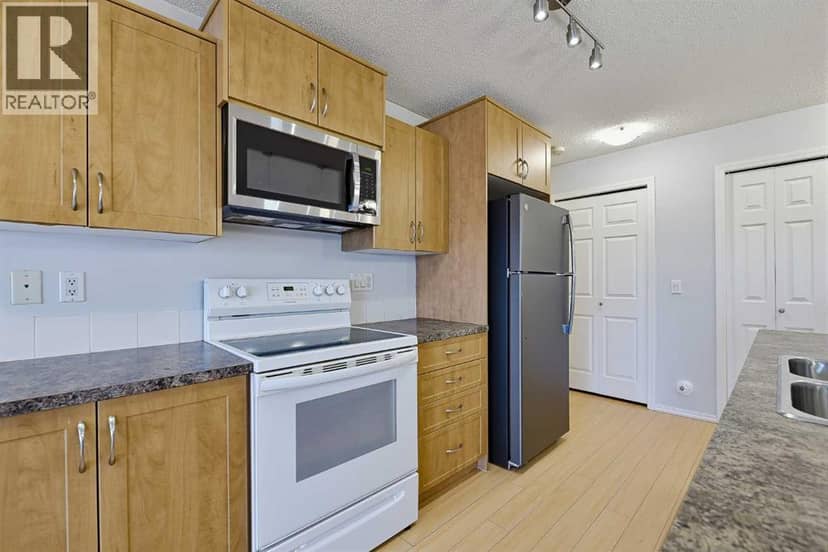 2105, 700 Willowbrook Road NW, Airdrie, photo 8