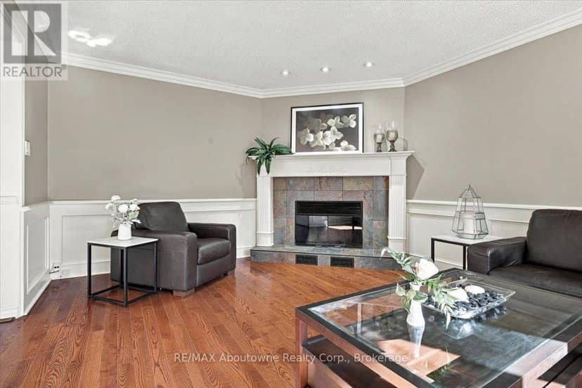 1476 Livery Lane — photo 12 of 40