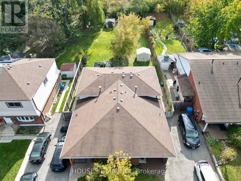 430 Harcourt Drive — photo 21 of 22